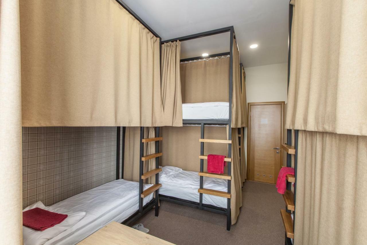 Nap & Rest Hostel Kiev Bagian luar foto