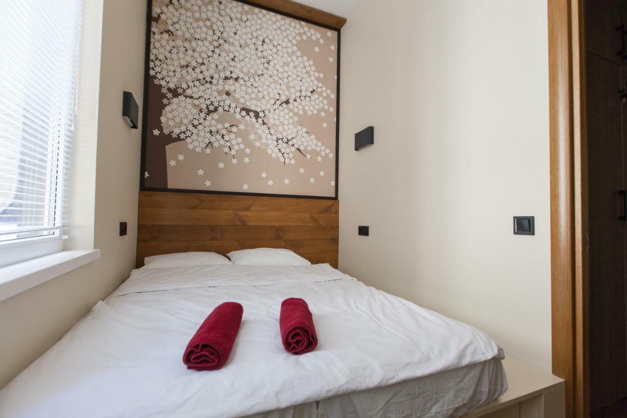 Nap & Rest Hostel Kiev Bagian luar foto