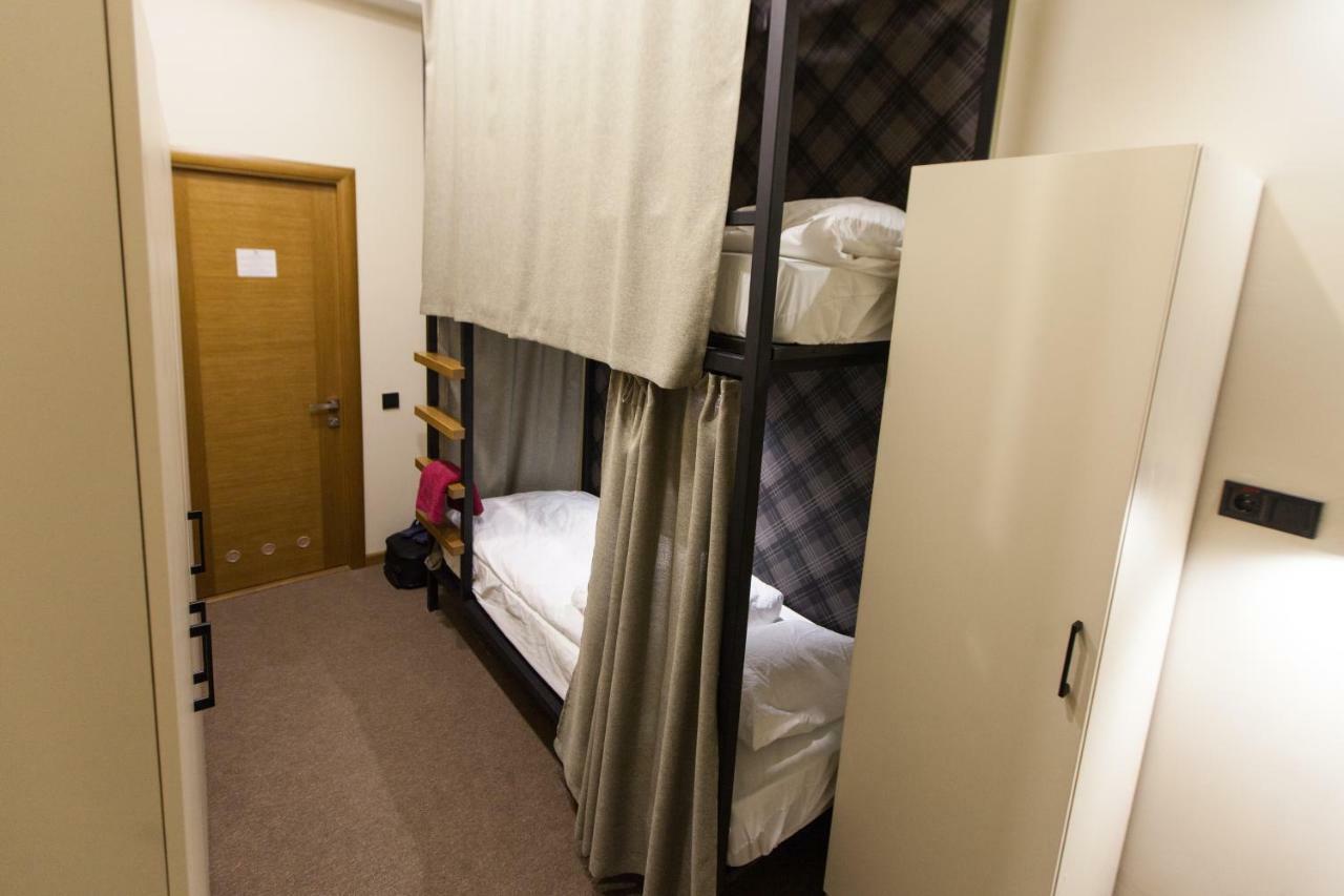 Nap & Rest Hostel Kiev Bagian luar foto