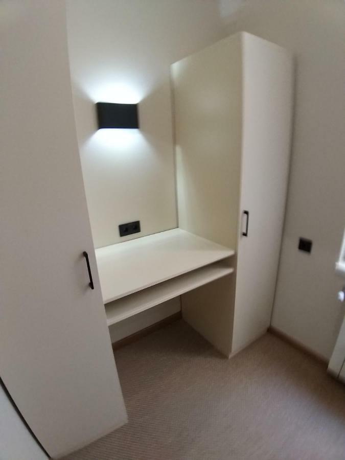 Nap & Rest Hostel Kiev Bagian luar foto